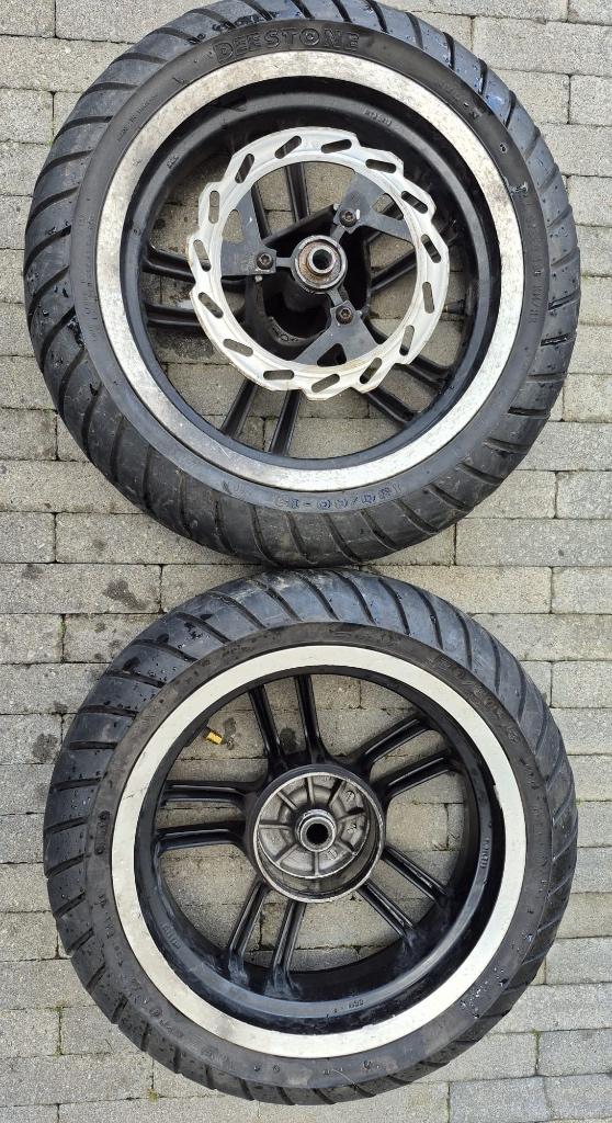 Velgen+banden speedfight 3, Enlèvement, Comme neuf, Cadre, Peugeot