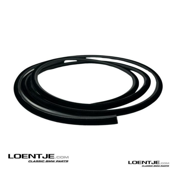 Rubber schuifdak groot 2800mm bmw e21 e28 e23 e30 e12, Auto-onderdelen, Carrosserie, BMW, Gebruikt, Ophalen of Verzenden