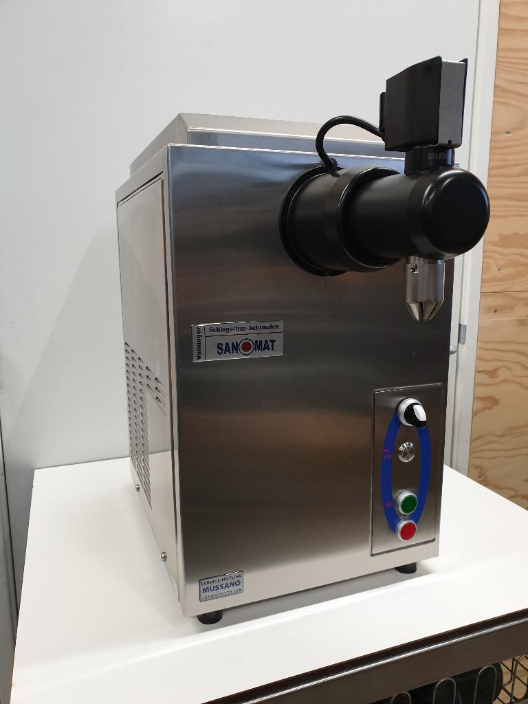 Slagroommachine 6 ltr., Zakelijke goederen, Horeca | Keukenapparatuur, Gebruikt, Ophalen of Verzenden