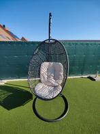 Ei hangstoel binnen/buiten + kussens, altijd binnen gebruikt, Enlèvement, Ajustable