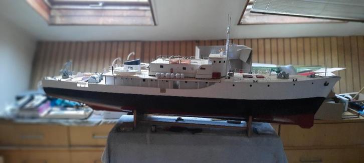 Groot model, de calypso rc of static, Hobby en Vrije tijd, Modelbouw | Boten en Schepen, Zo goed als nieuw, Ophalen