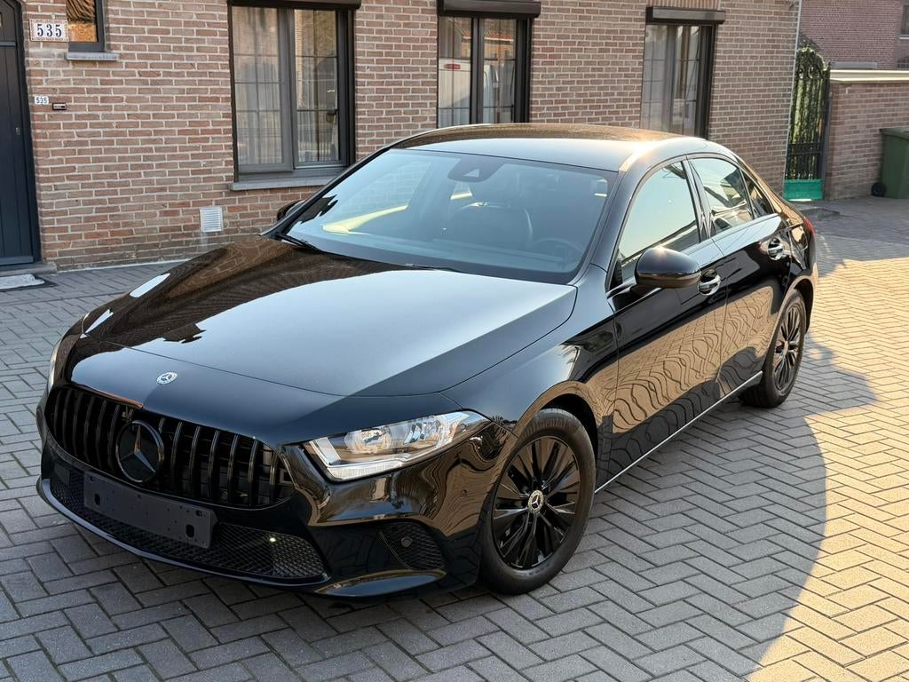 Mercedes A180CDI SEDAN SPORT 2019, Auto's, Automaat, Euro 6, 4 cilinders, Leder