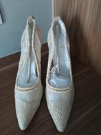 Louboutin, Vêtements | Femmes, Chaussures, Comme neuf, Enlèvement, Blanc, Christian Louboutin