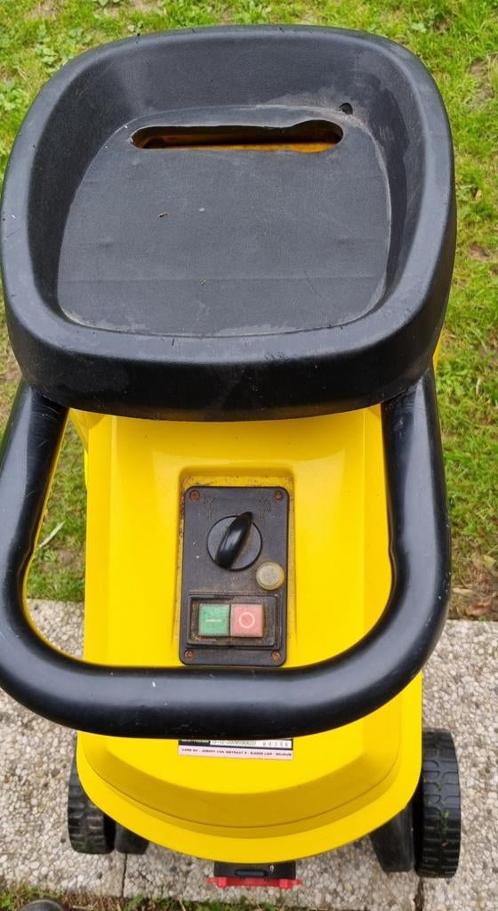 Broyeur Powerplus POWXG6400, Jardin & Terrasse, Déchiqueteurs, Enlèvement
