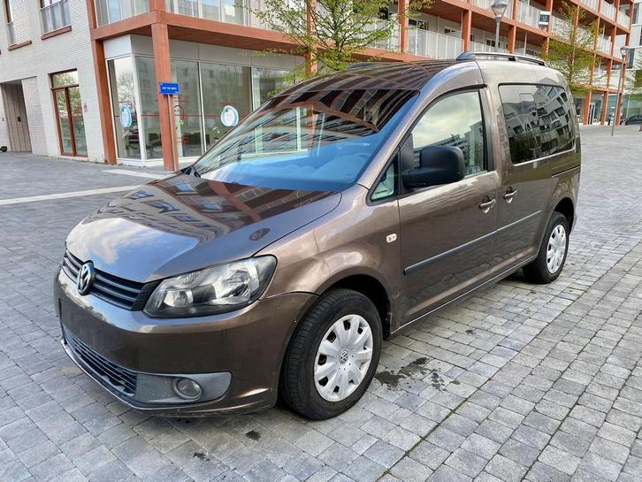 Vw Caddy 1.6 TDI Airco' Export 3950 euro, Auto's, Volkswagen, Particulier, Caddy Maxi, ABS, Adaptieve lichten, Adaptive Cruise Control