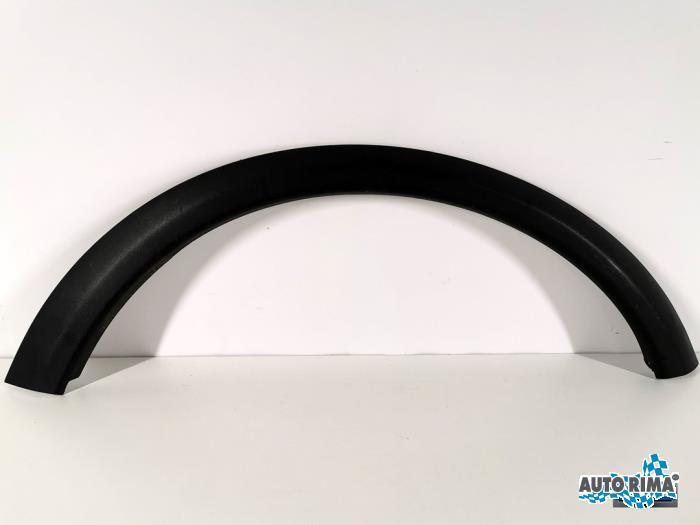 Wielrand achter van een Volvo C30, Gebruikt, -, -, Ophalen of Verzenden