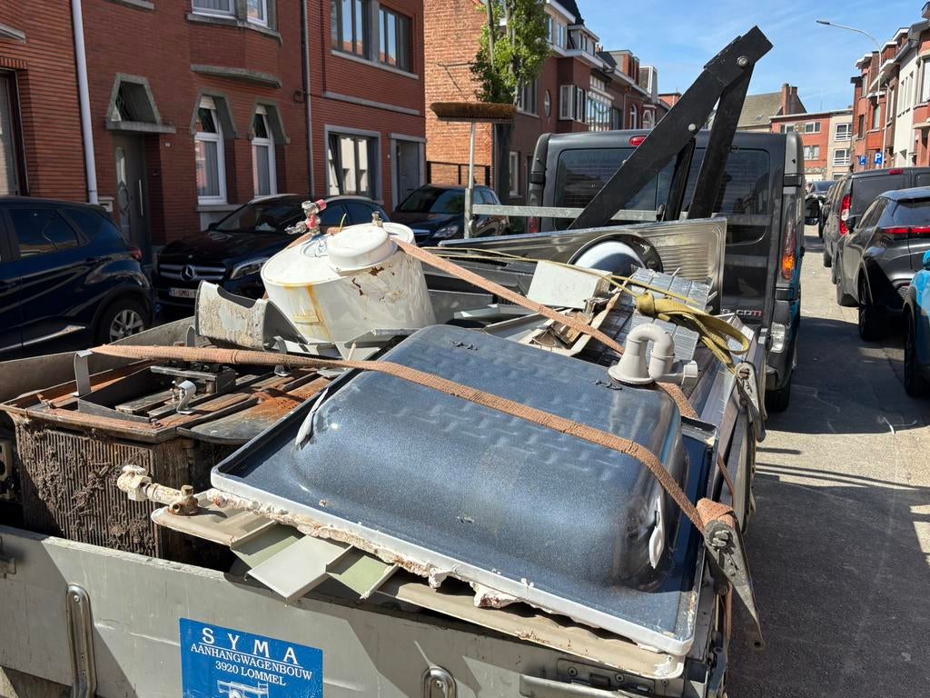 Ophaling oud ijzer, Ophalen, Zo goed als nieuw, Aluminium