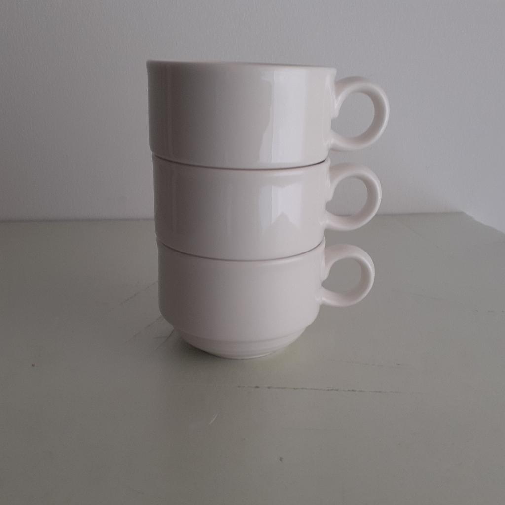 VILLEROY & BOCH Model: "Adriana" koffietas 24 stuks Pr: € 48, Huis en Inrichting, Nieuw, Ophalen of Verzenden, Effen, Kop(pen) en/of Schotel(s)