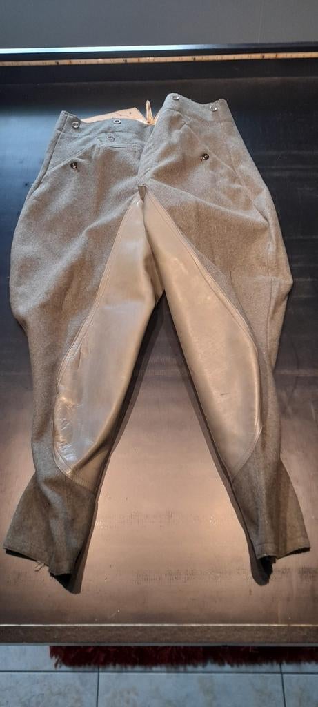 Culotte cavalerie troupe  m36 original  allemand ww2, Collections, Objets militaires | Seconde Guerre mondiale, Enlèvement ou Envoi