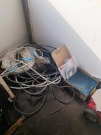 Boîte à fusibles avec câbles excédentaires, Bricolage & Construction, Enlèvement