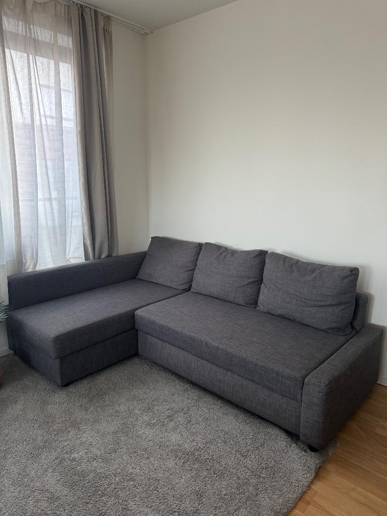 Canapé (lit) avec coffre de rangement FRIHETEN, 125 cm ou plus, 150 cm ou plus, Comme neuf, Enlèvement