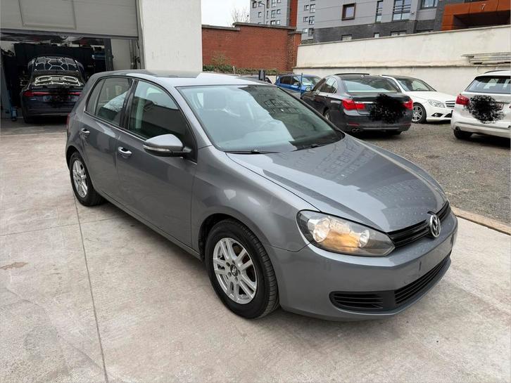 Vw golf 6 1400  essence euro 5  pret a immatriculer, Autos, Volkswagen, Particulier, Golf, Essence, Euro 5, Enlèvement