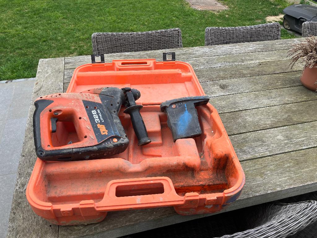 Spit klopboormachine, Doe-het-zelf en Bouw, Gereedschap | Boormachines, Ophalen, Gebruikt, Boormachine, Klopboormechanisme