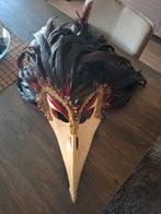 Masque vénitien authentique, Enlèvement