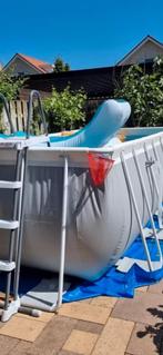 Zwembad, Enlèvement, Utilisé