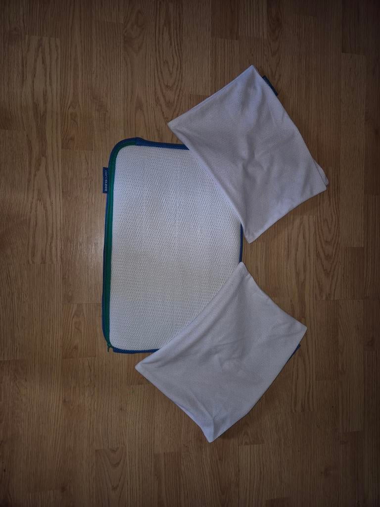 Aerosleep kussentje met 2 hoezen., Maison & Meubles, Cuisine | Linge de cuisine, Enlèvement