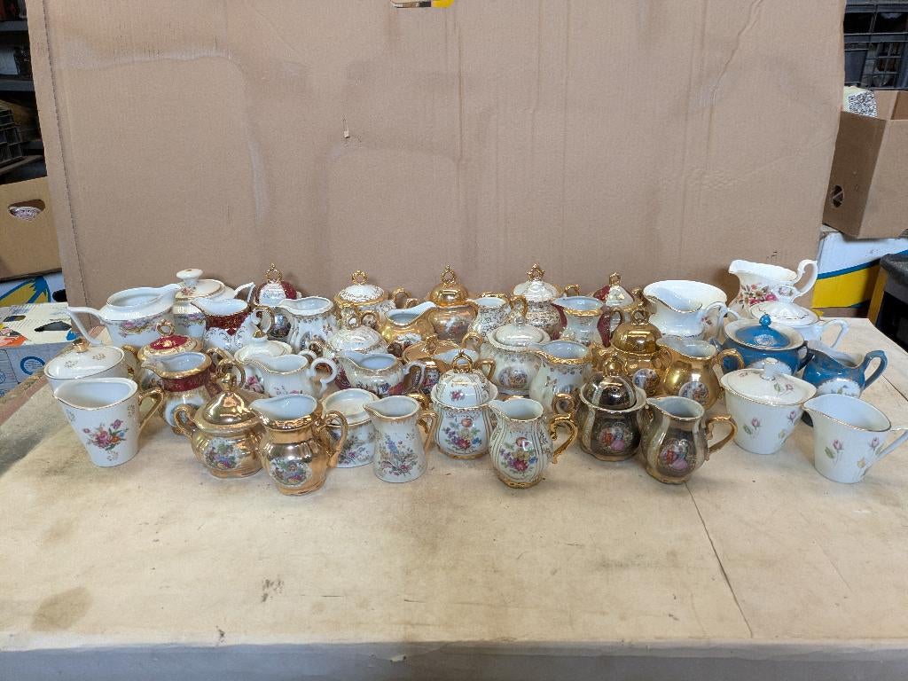 Lot de cafetière, pot à lait et sucrier dépareiller, Antiquités & Art, Enlèvement