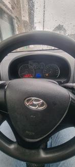 A vendre hyundai i30 1600 crdi, Autos, Argent ou Gris, 4 portes, Noir, I30