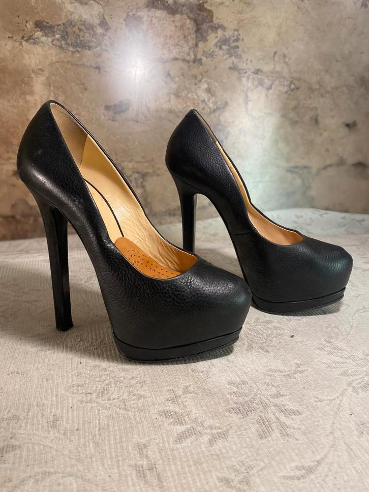 GIUSEPPE ZANOTTI Black Leather Platform Pumps 14cm Heel, Kleding | Dames, Schoenen, Zo goed als nieuw, Pumps, Zwart, Verzenden
