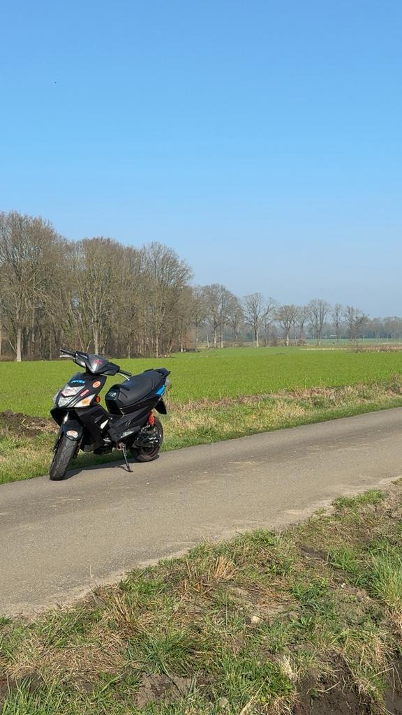 Tgb bullet brommer, Fietsen en Brommers, Scooters | Yamaha, Zo goed als nieuw, Ophalen