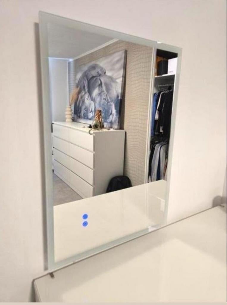 Super make-up spiegel met verwarming, Ophalen