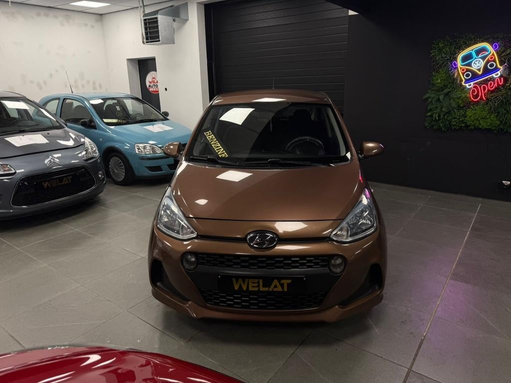 HYUNDAI i10 BENZINE 2018/EURO6/TOP STAAT, Auto's, Bluetooth, Bruin, Bedrijf, I10