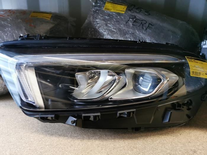 Phare gauche d'un Mercedes A-Klasse, Autos : Pièces & Accessoires, Éclairage, Mercedes-Benz, Utilisé, 3 mois de garantie, Enlèvement ou Envoi