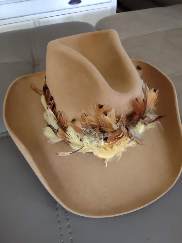 Stetson cowboy hoed, Ophalen, Hoed
