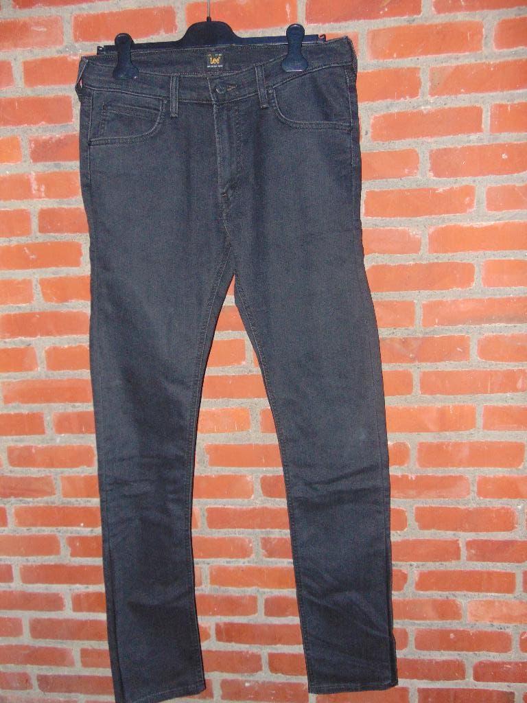 Jeansbroek Lee in prima staat, Enlèvement ou Envoi, Porté, Noir, W33 - W34 (confection 48/50)