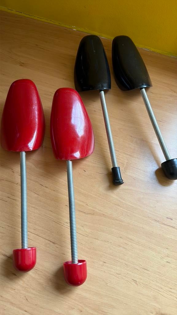 embauchoirs maintenir la forme des chaussure, Enlèvement ou Envoi, Comme neuf
