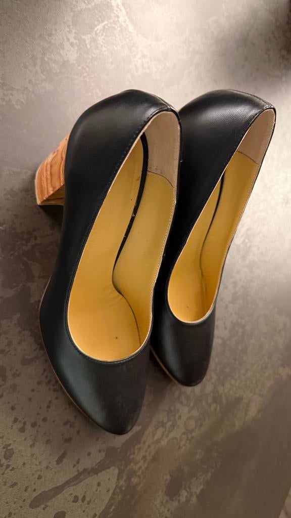 Zwarte schoenen met houtlook hak, Ophalen, Pumps, Zwart, Zo goed als nieuw