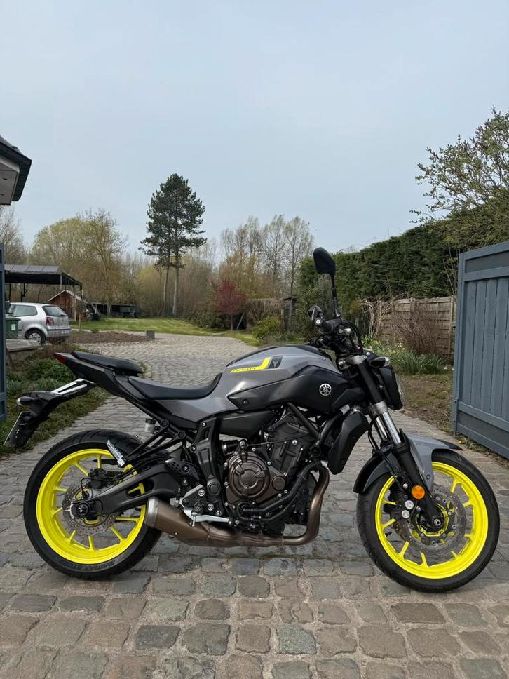 Yamaha MT-07 Night Fluo * A / A2 (35kw) * @AelbrechtMotors, Motoren, Motoren | Yamaha, Bedrijf, Naked bike, ABS, Ophalen