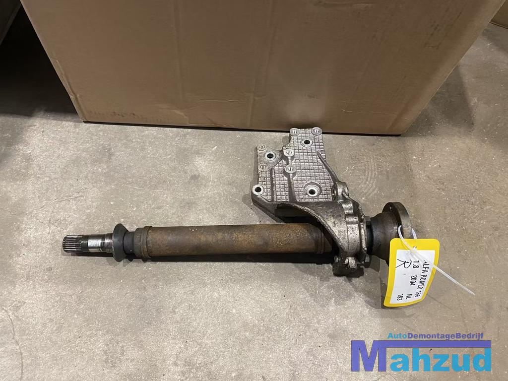 ALFA ROMEO 156 1.8 Aandrijfas rechts 1997-2005, Gebruikt, Dpofca@stellantis.com, Stellantis Europe S.p.A., Alfa Romeo