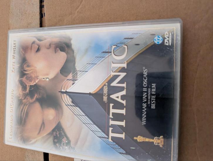 DVD TITANIC, CD & DVD, CD | Musiques de film & Bandes son, Enlèvement ou Envoi