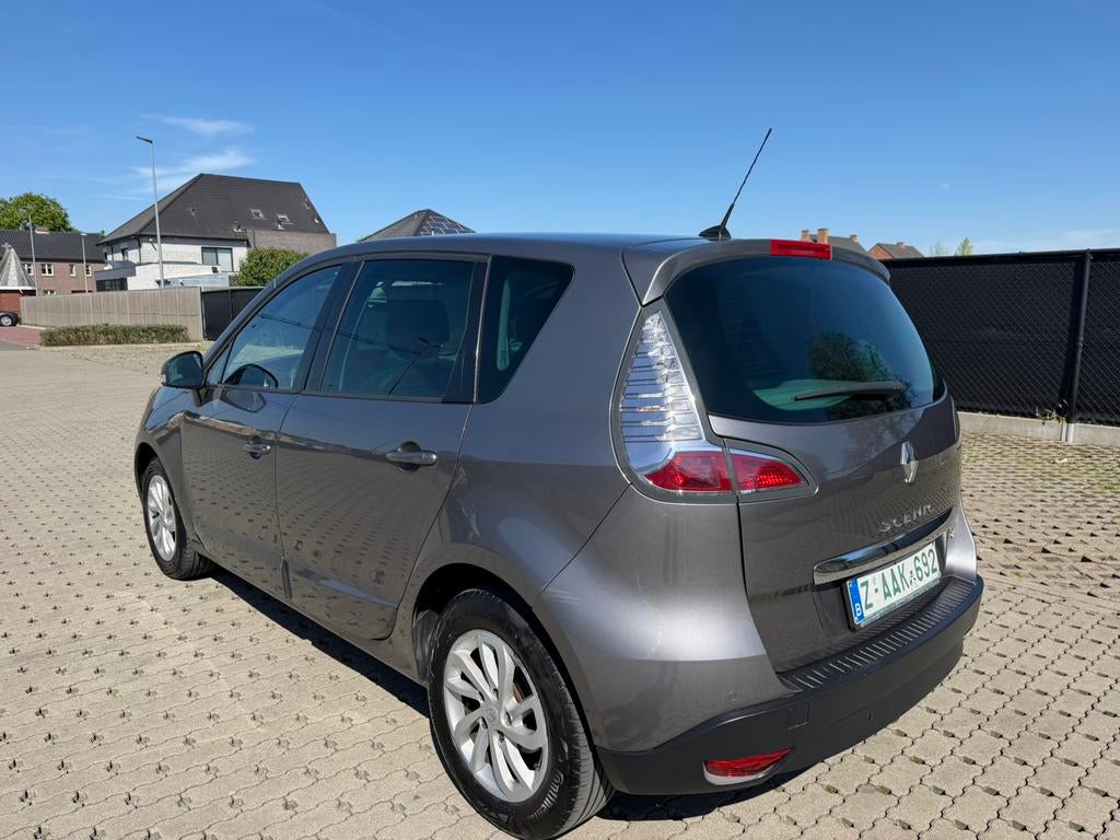 Renault senik 1.5 dci heel mooi auto, Auto's, Euro 5, Bedrijf, 5 deurs, Scénic