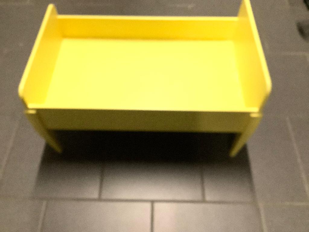 Poppenbedje, Ophalen, Zo goed als nieuw, Babypop