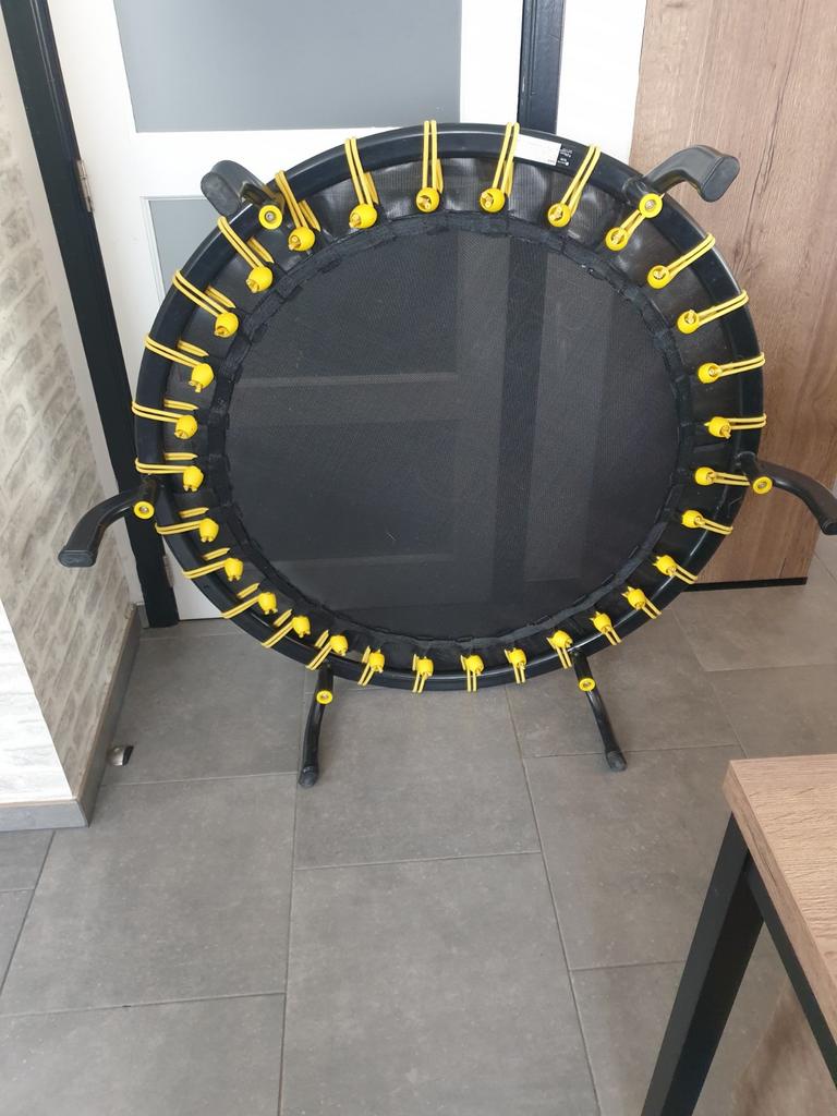 Trampoline voor volwassenen (conditietraining), Ophalen