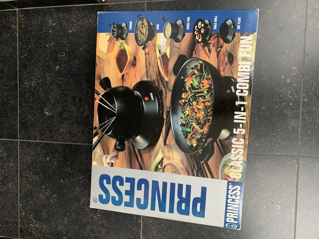 Appareil 5 en 1- Princess, Enlèvement, Comme neuf