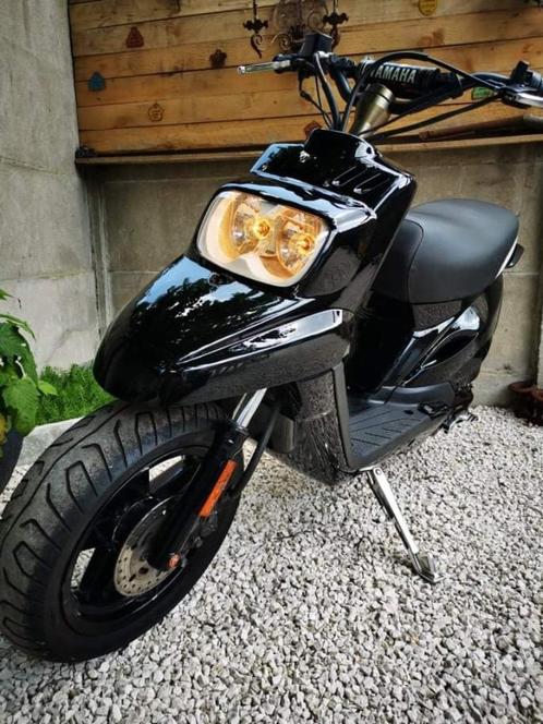 MBK BOOSTER kit carrosserie nieuw model nieuw 89 euro, Fietsen en Brommers, Brommeronderdelen | Scooters, Nieuw, Kap, Ophalen