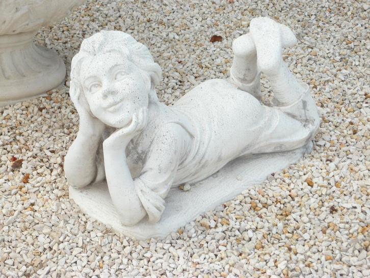 Tuinbeeld "meisje" in zeer goede staat!, Jardin & Terrasse, Statues de jardin, Comme neuf, Enlèvement