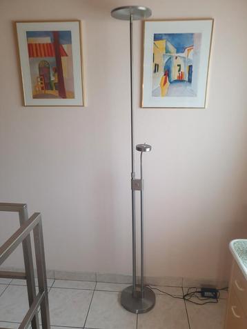 Led staanlamp beschikbaar voor biedingen