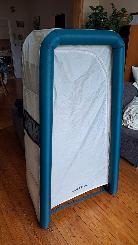 Handige opblaasbare campingkast, nieuw !, Caravans en Kamperen, Kampeermeubelen, Nieuw, Ophalen