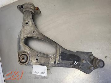 Draagarm rechts-voor van een Mercedes Vito beschikbaar voor biedingen