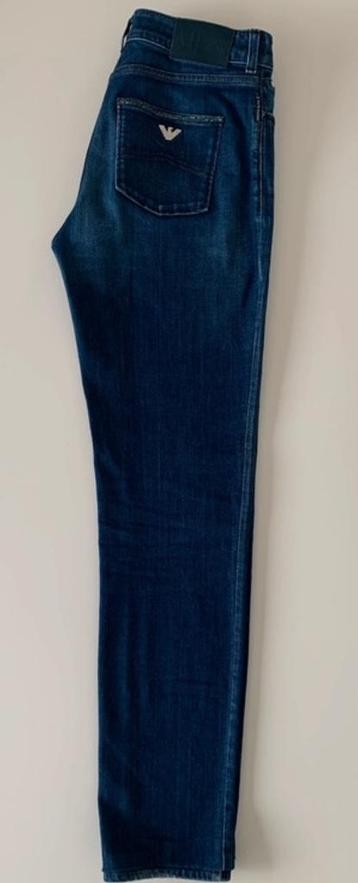 Armani Jeans, maat 30, met strass, in perfecte staat beschikbaar voor biedingen