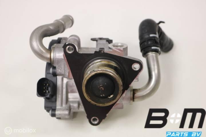 Uitlaatgasterugvoerklep VW Touran 5T 2.0TDI DFE 04L131501R, Auto-onderdelen, Motor en Toebehoren, Gebruikt