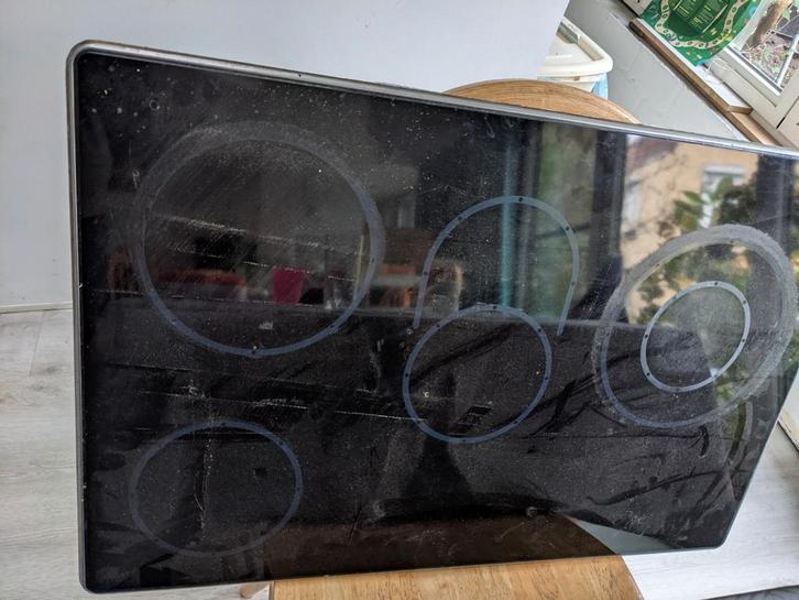 Keramisch kookplaat, Elektronische apparatuur, Kookplaten, Gebruikt, Elektrisch, 4 kookzones, Ophalen