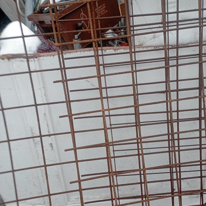 Betonijzer ,5 netten, Bricolage & Construction, Quincaillerie & Fixations, Comme neuf, Enlèvement ou Envoi