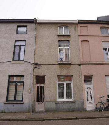 Woning te koop in Gent, 4 slpks beschikbaar voor biedingen