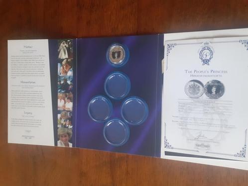 Princes Diana pakket, Verzamelen, Koningshuis en Royalty, Nieuw, Tijdschrift of Boek, Verzenden