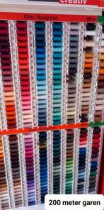 Partij van 100 klossen gutermann naaigaren € 205- incl verz., Hobby en Vrije tijd, Naaien en Fournituren, Ophalen of Verzenden